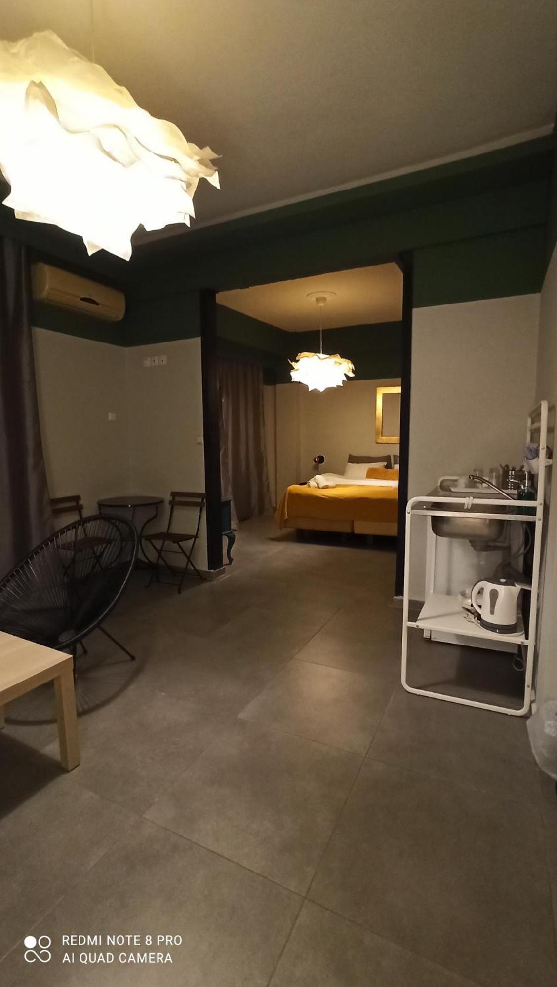 Thess Rooms Agion Panton 12 เทสซาโลนิกิ ภายนอก รูปภาพ