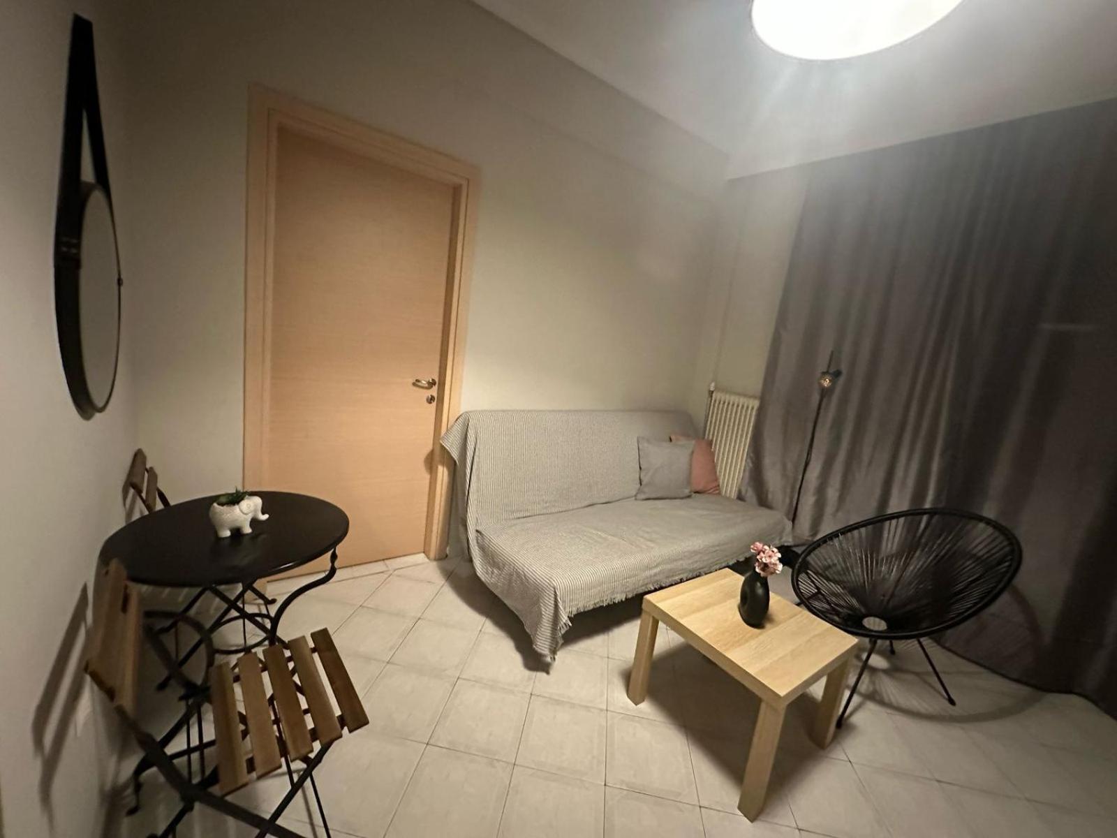 Thess Rooms Agion Panton 12 เทสซาโลนิกิ ภายนอก รูปภาพ